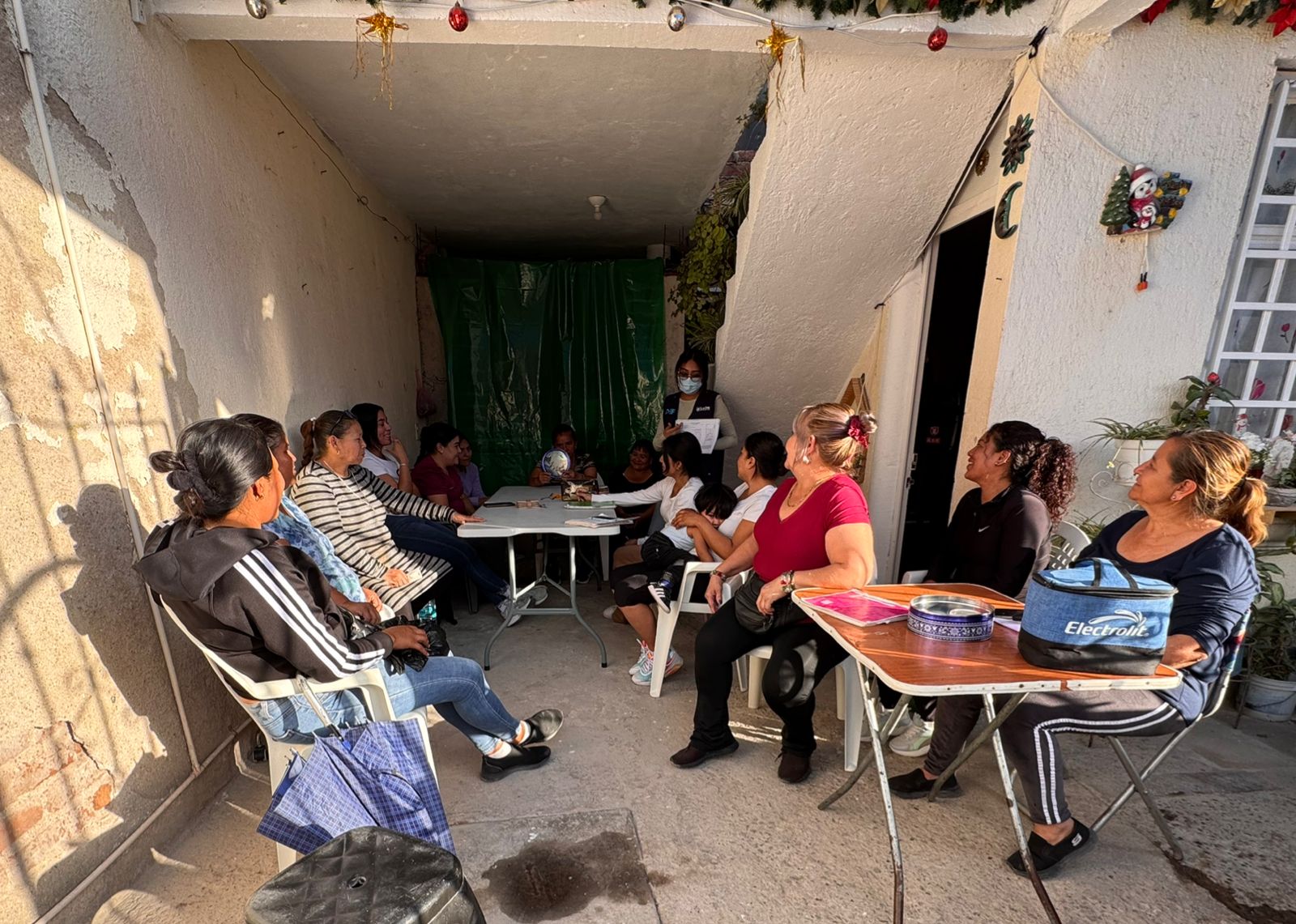 BUSCA DIF FORTALECER A LAS FAMILIAS CON TALLERES DE CRIANZA POSITIVA